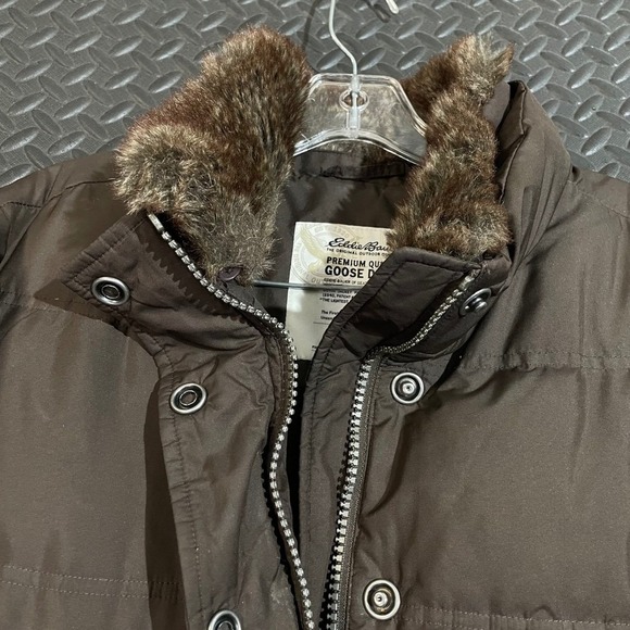 Eddie Bauer Brown Goose Down 700 Fill Power Winter Full Button Zip Coat XL - Picture 2 of 8